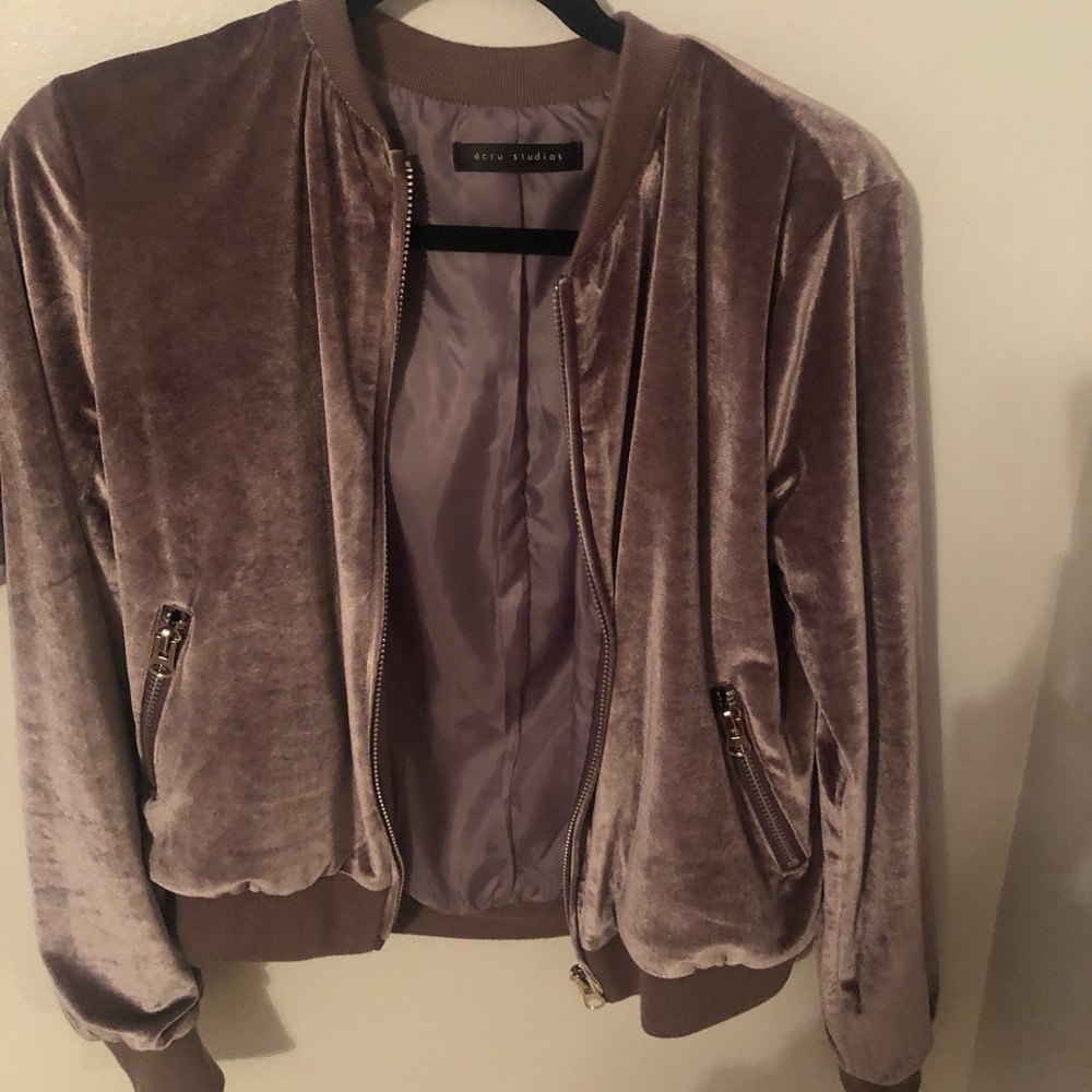 Jacket - Picture 2 of 4